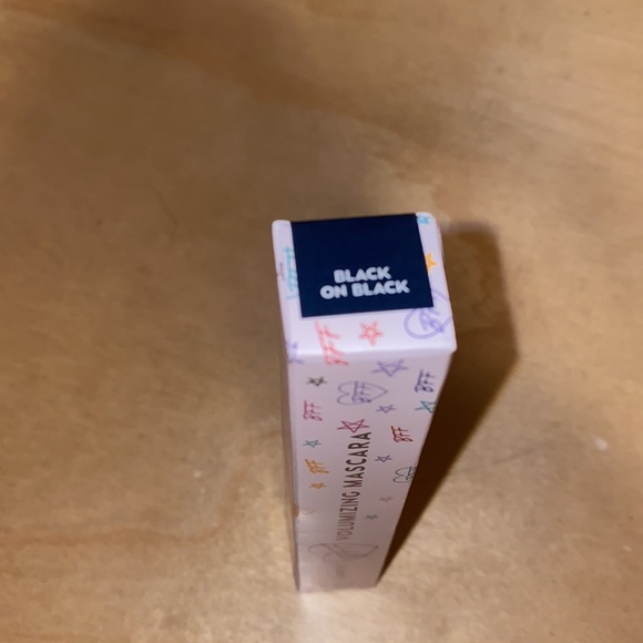 (4) Colourpop Set - Picture 2 of 9